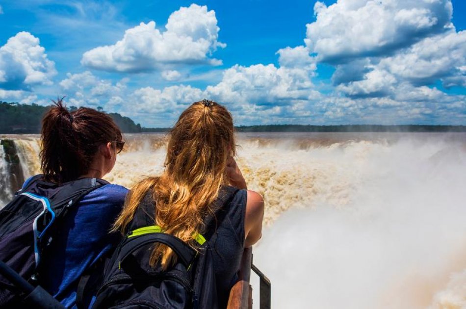 4x4 in the Jungle, Boat Ride and Argentinian Falls