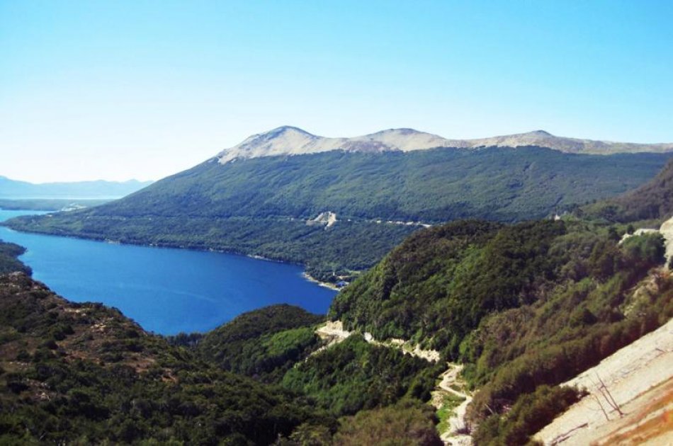 Visit The Fuegian Andes - Lake Fagnano and Lake Escondid