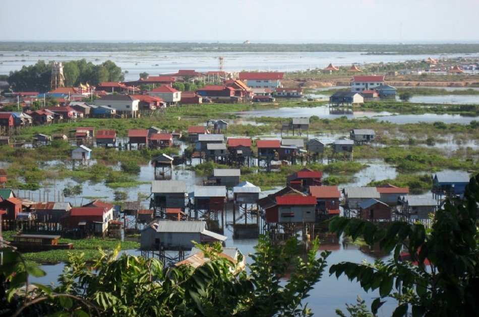 Sunset Dinner Tour on Tonle Sap Lake