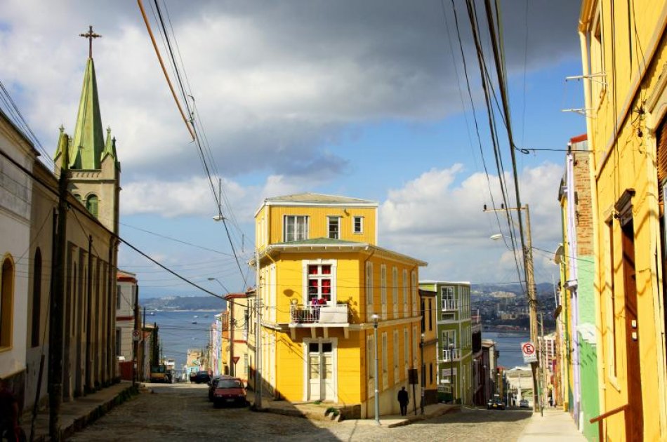 Stunning sights to see on the Valparaiso walking Tour