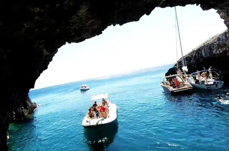 Blue Cave and Hvar Full Day Trip