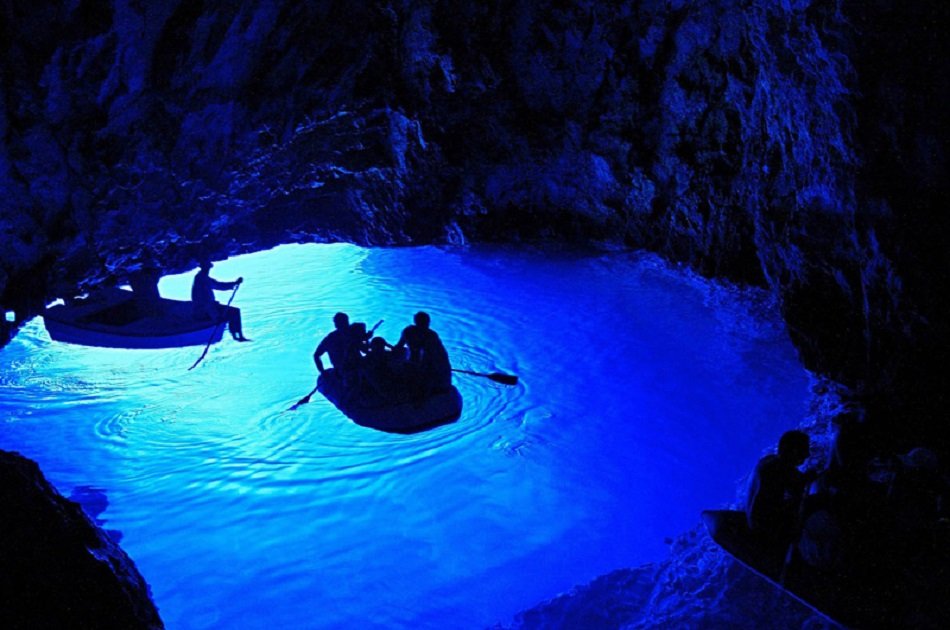 blue cave and 5 island tour from hvar