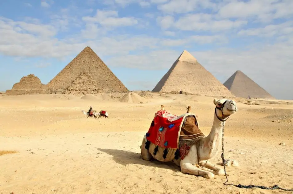 Giza Pyramid, Sakkara & Memphis Full Day Private Tour From Cairo