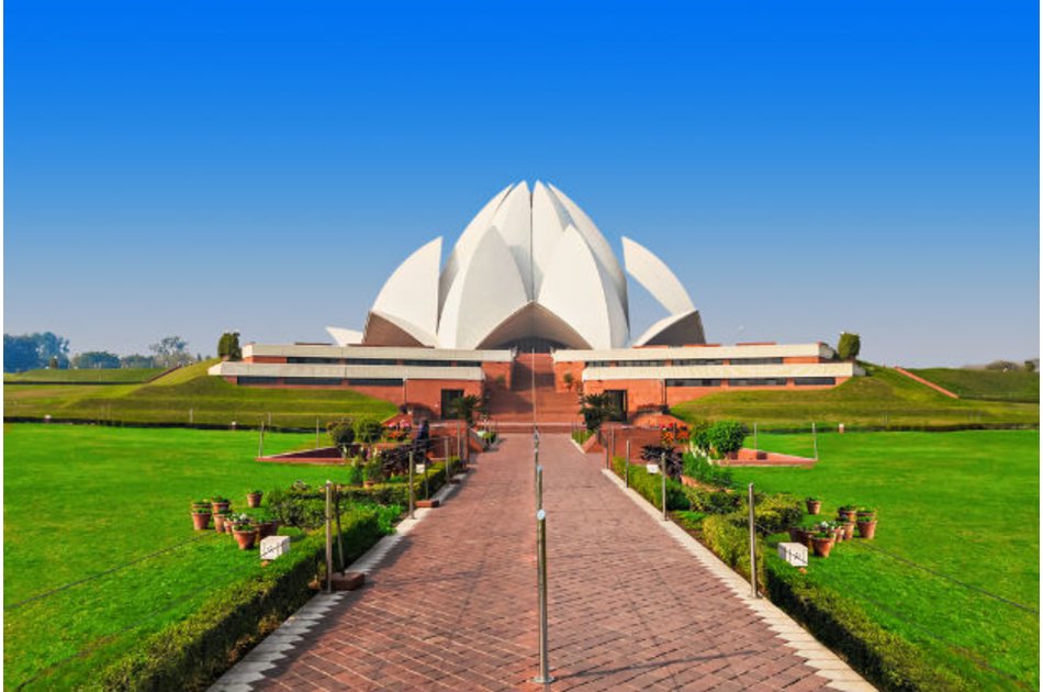 10-Day Private Golden Triangle and Holy City Tour from Delhi