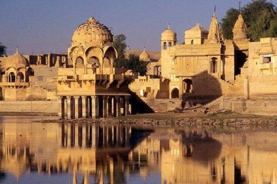 Jaisalmer City Tour & Camel Safari Private Tour