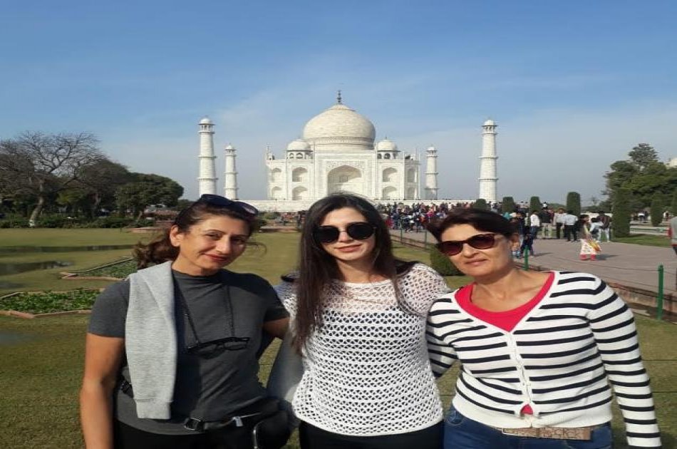 Private  Taj Mahal Day Tour From Delhi By Car