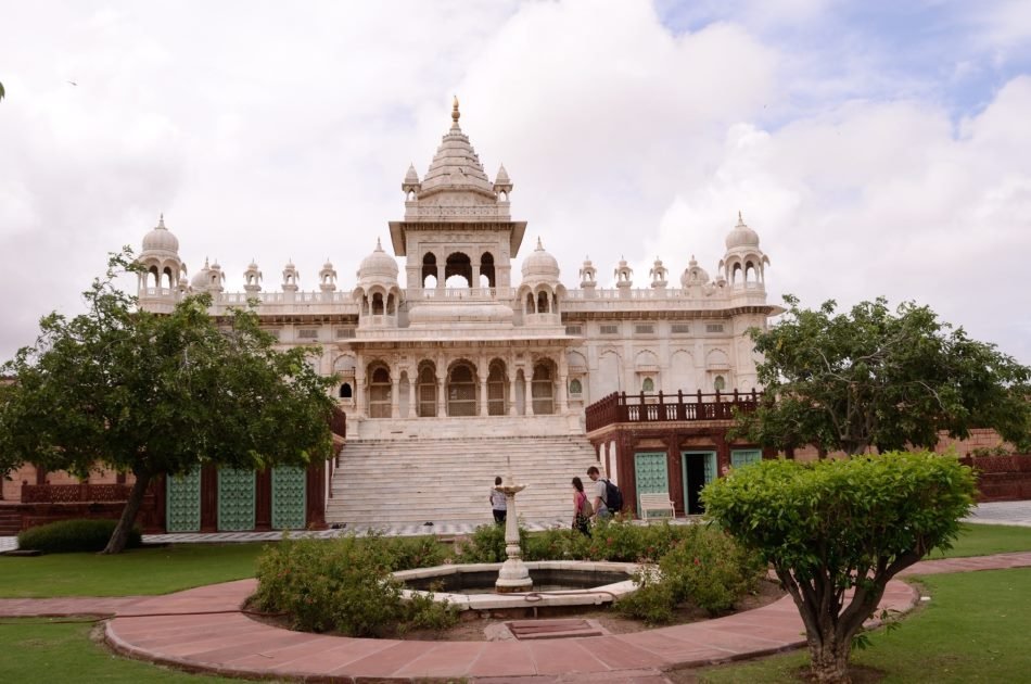 Private Transfer From Jaipur To Jodhpur