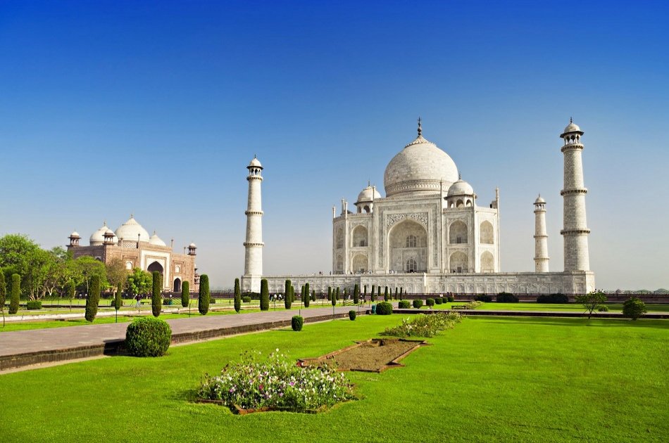 Taj Mahal Luxury Private Guided Tour from Delhi in One Day