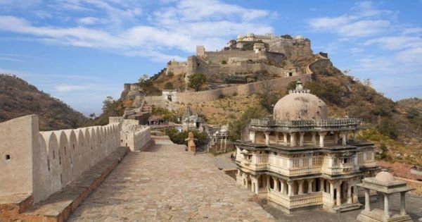 Udaipur City Tour With Kumbhalgarh Fort & Ranakpur Jain Temple Tour In 2 Days