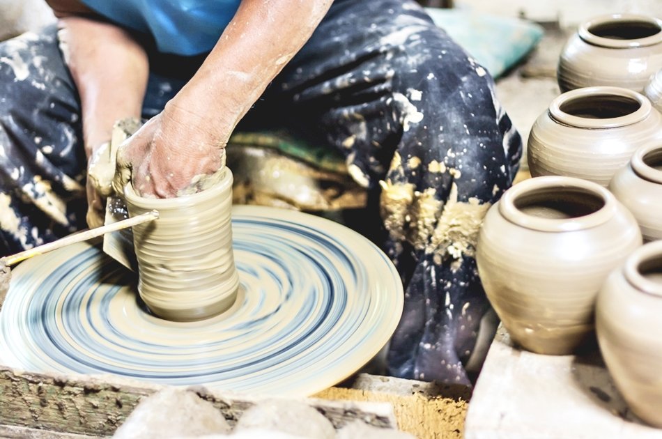 Bali Ceramics Class & Tanah Lot Sunset Private Tour