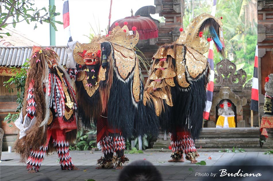 Barong and Trance Keris Dance Show & Tour