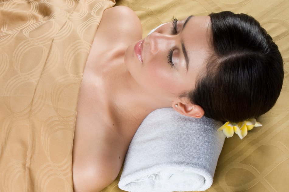 Thai Aromatic Spa Herbal Package | 2 Hour