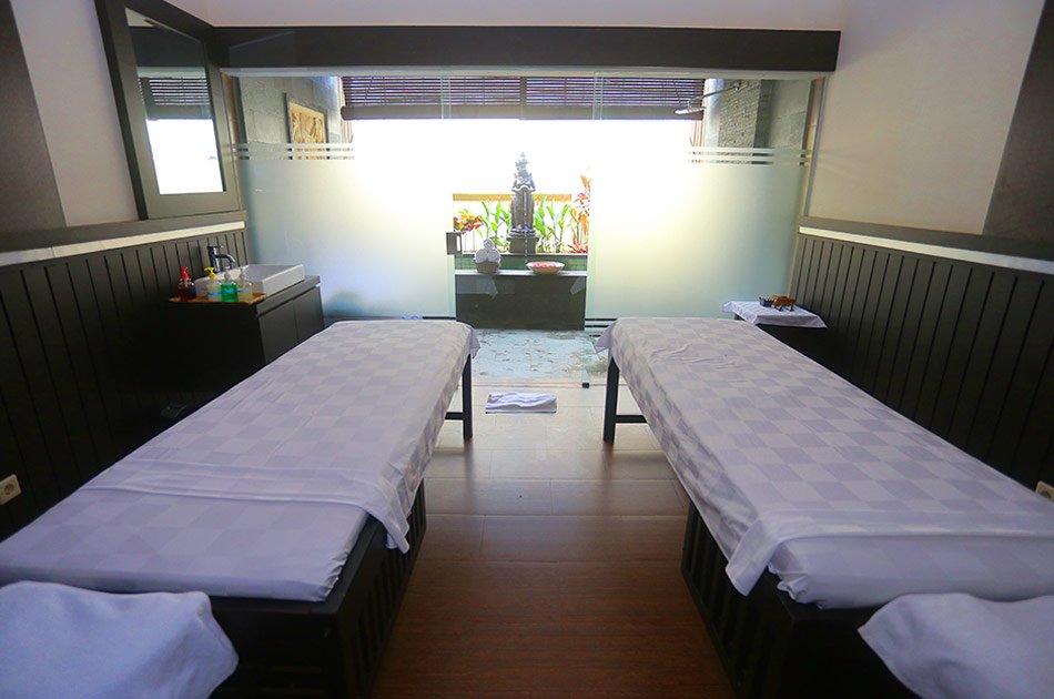 Thai Aromatic Spa Herbal Package | 2 Hour