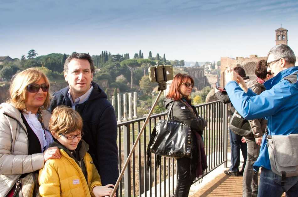 Colosseum Group Tour With Special Gladiator's Gate