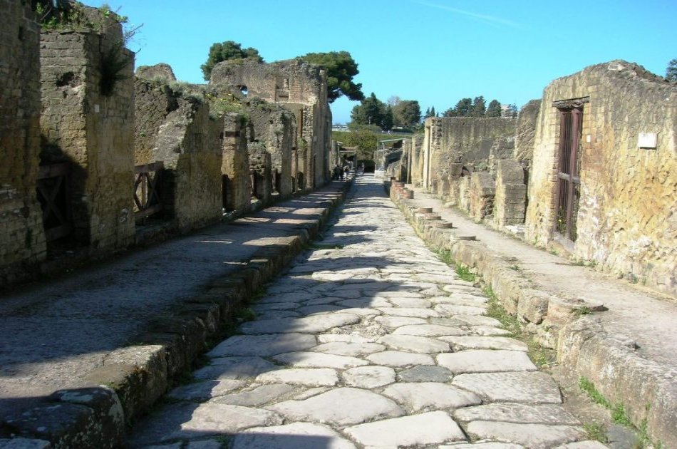 Private Transport to Herculaneum Ruins