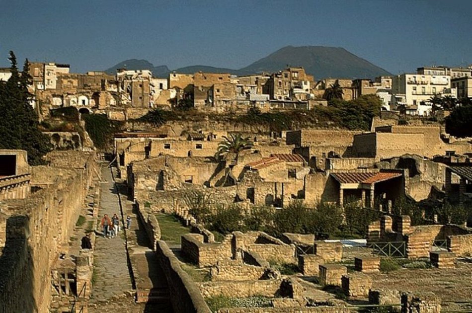 Private Transport to Herculaneum Ruins