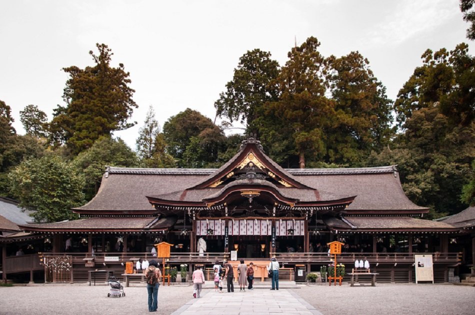 Nara & the Secret Shrine of Omiwa