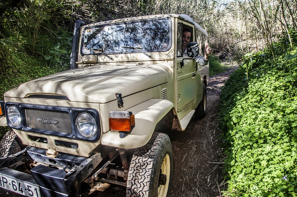 Half-Day Algarve Jeep Safari from Albufeira