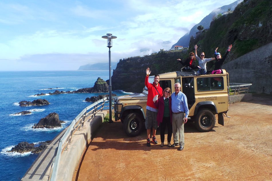 Porto Moniz Lava Pools & Skywalk in Open Roof 4x4 Jeep Tour