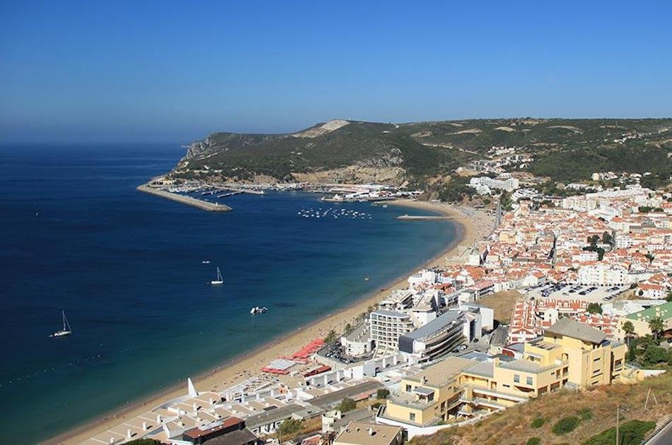 Transfer from Lisbon Airport to Sesimbra