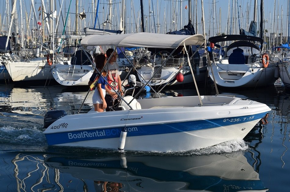 Barcelona Coastal Boat Rental - No Licence Needed