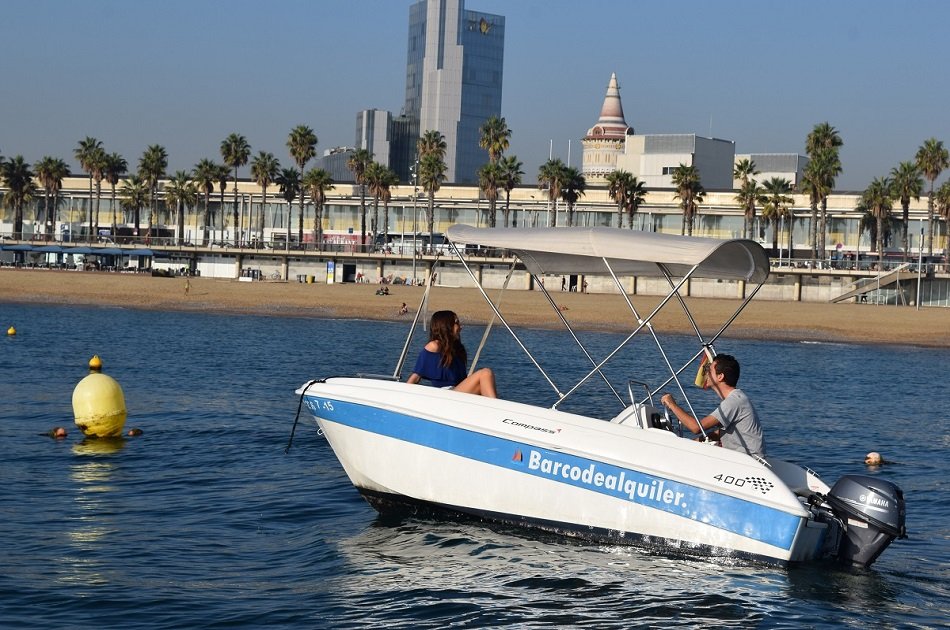 barcelona-coastal-boat-rental-no-licence-needed