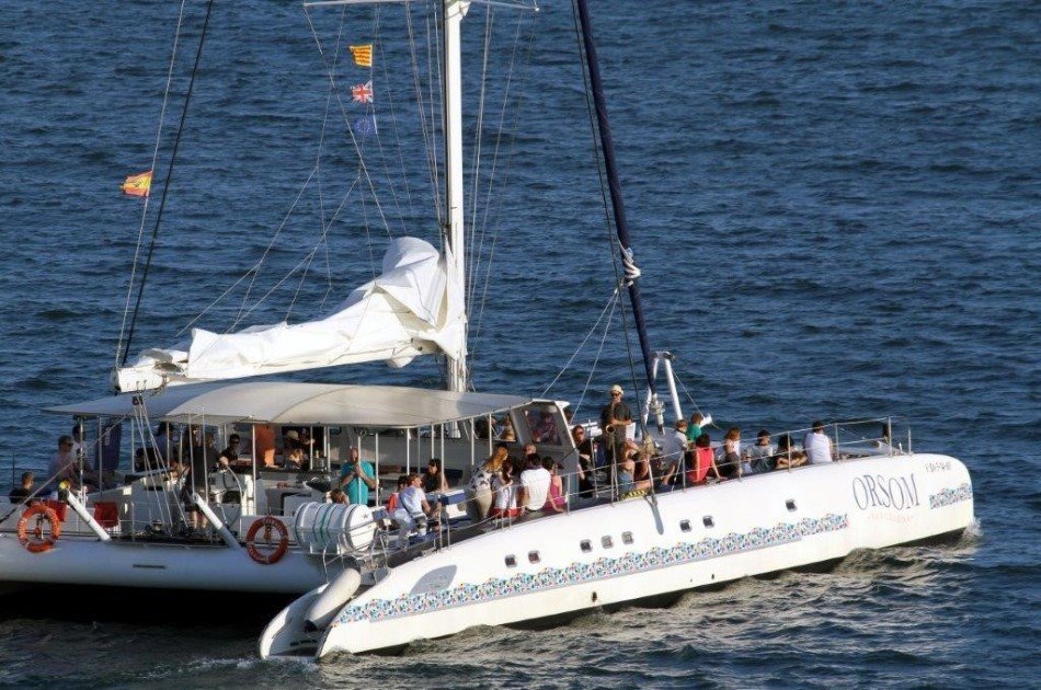 Catamaran Sail & Skyline