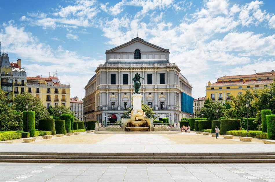 Madrid City Center Private Walking Tour