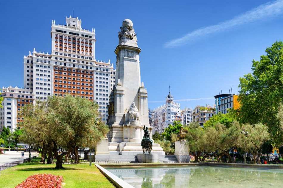 Madrid City Center Private Walking Tour