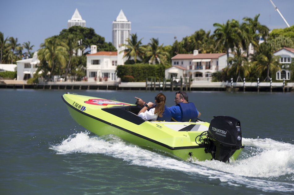 St. Petersburg Speed Boat Adventures