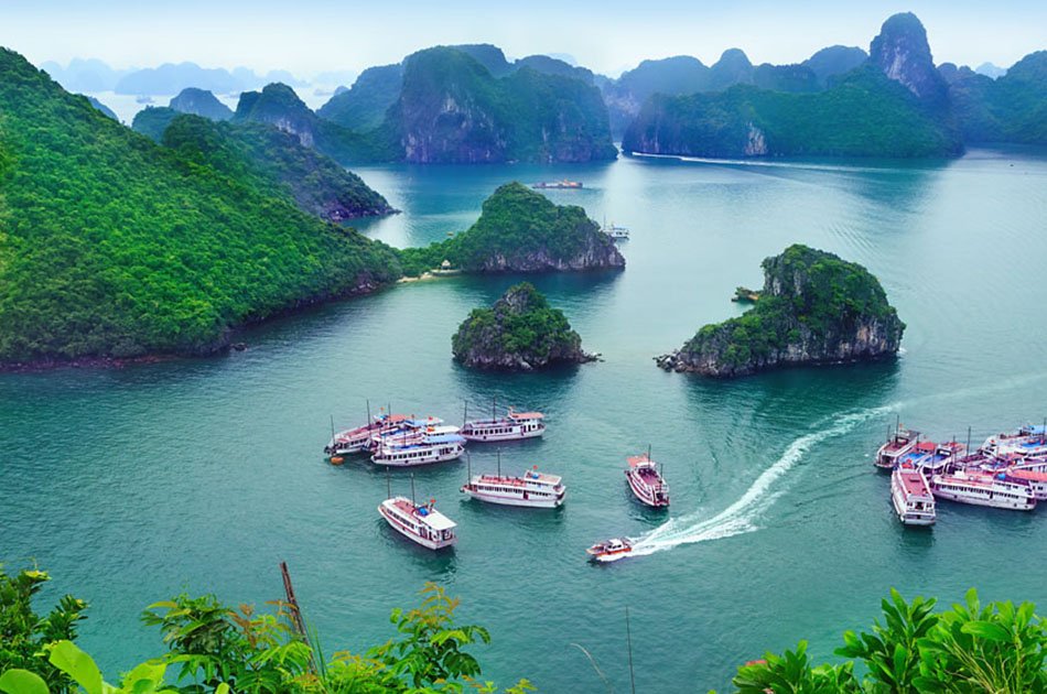 Halong Bay Honeymoon Package Includes Luxury Seaplane Tour