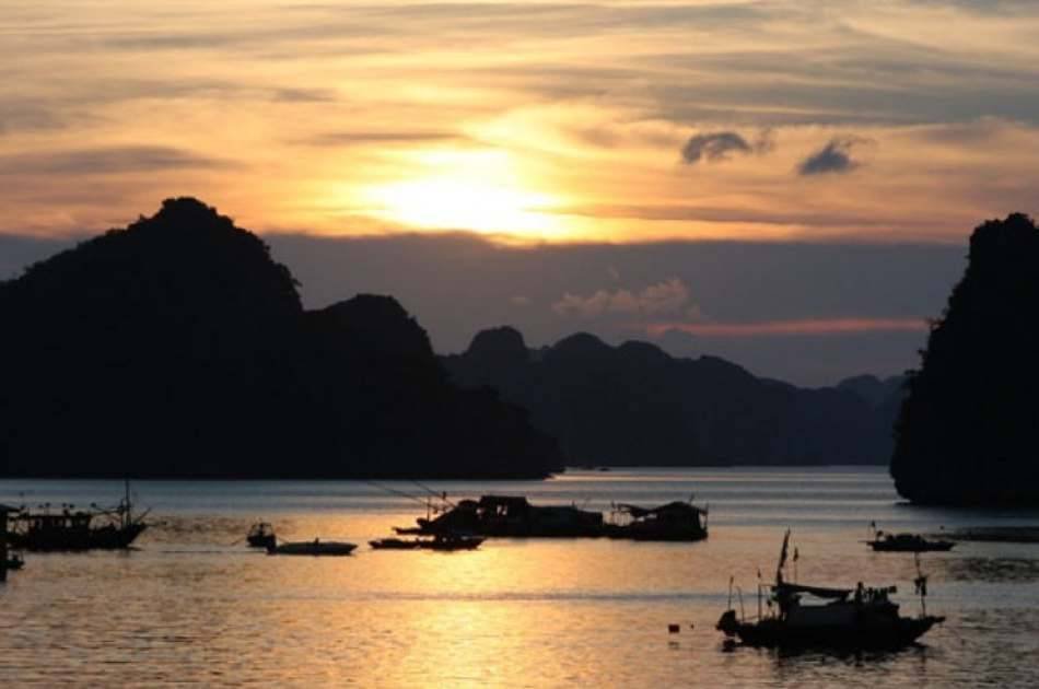 One Day in Halong